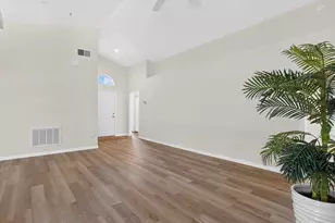 459 Halstead Dr, Davenport, FL 33897 - Photo 6