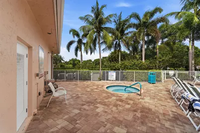 368 W Coral Trace Circle, Delray Beach, FL 33445 - Photo 38