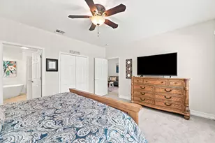 368 W Coral Trace Cir, Delray Beach, FL 33445 - Photo 24