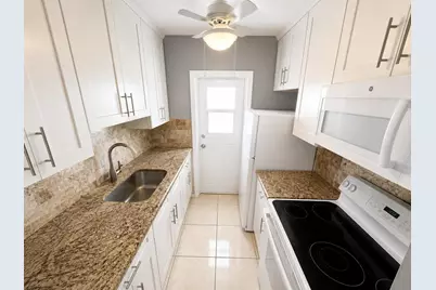 1114 Lake Terrace #203, Boynton Beach, FL 33426 - Photo 4