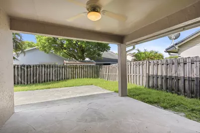 8300 SW 41st Street, Davie, FL 33328 - Photo 18