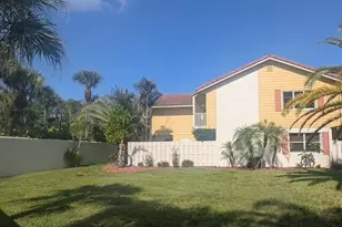 163 Seabreeze Cir, Jupiter, FL 33477 - Photo 10