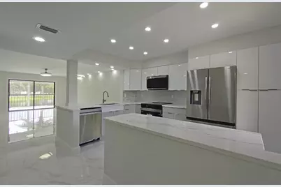 7280 Amberly Lane #207, Delray Beach, FL 33446 - Photo 4