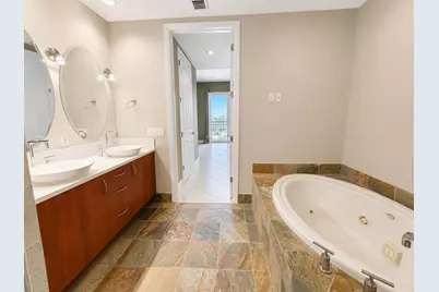 2625 NE 14th Avenue NE #406, Wilton Manors, FL 33334 - Photo 14