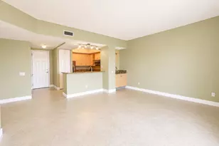 2625 NE 14th Ave NE, Wilton Manors, FL 33334 - Photo 2