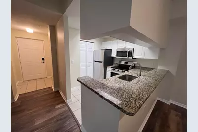 2802 Sarento Place #302, Palm Beach Gardens, FL 33410 - Photo 4
