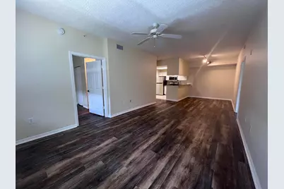 2802 Sarento Place #302, Palm Beach Gardens, FL 33410 - Photo 6