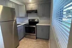 2505 Ave L, Fort Pierce, FL 34947 - Photo 10