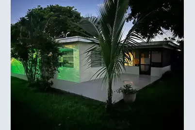 8211 NW 91st Avenue, Tamarac, FL 33321 - Photo 4