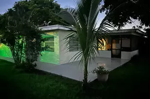 8211 NW 91st Ave, Tamarac, FL 33321 - Photo 4