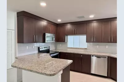 21440 Millbrook Court, Boca Raton, FL 33498 - Photo 4