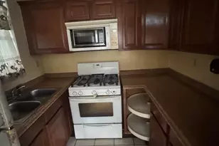 313 SW 15th Terrace, Delray Beach, FL 33444 - Photo 6