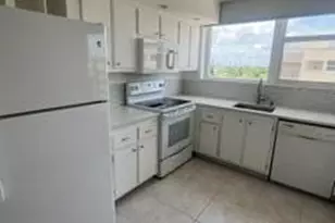 1237 S Hillsboro Mile N, Hillsboro Beach, FL 33062 - Photo 18