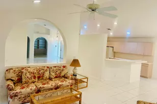 10430 Lexington Cir S, Boynton Beach, FL 33436 - Photo 6