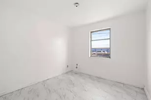 110 SW 12th Ave, South Bay, FL 33493 - Photo 14