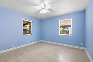 370 Orange Way, West Palm Beach, FL 33405 - Photo 18