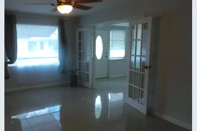 370 Orange Way, West Palm Beach, FL 33405 - Photo 18