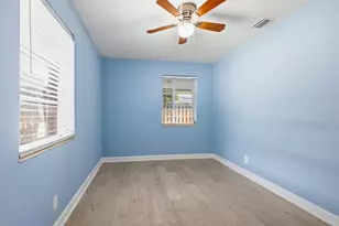 370 Orange Way, West Palm Beach, FL 33405 - Photo 24