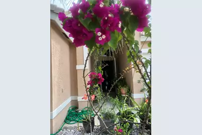 139 Preserve Drive, Royal Palm Beach, FL 33411 - Photo 8