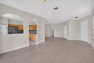 9810 SW Eastbrook Circle, Port Saint Lucie, FL 34987 - Photo 4