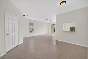 9810 SW Eastbrook Cir, Port Saint Lucie, FL 34987 - Photo 8