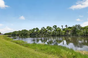 9810 SW Eastbrook Cir, Port Saint Lucie, FL 34987 - Photo 32