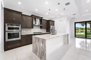 11120 NW 82nd Pl, Parkland, FL 33076 - Photo 6