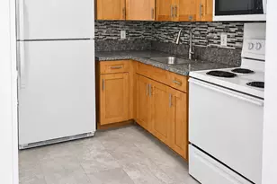 3640 NE 1st Ave., Oakland Park, FL 33334 - Photo 6