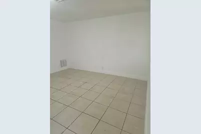 3640 NE 1st Avenue #2, Oakland Park, FL 33334 - Photo 6