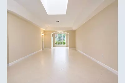 12598 Crystal Pointe Drive #B, Boynton Beach, FL 33437 - Photo 2