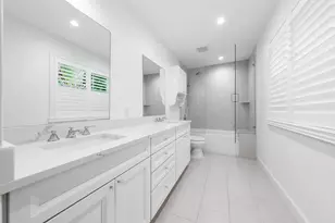 232 Essex Ln, West Palm Beach, FL 33405 - Photo 20