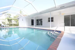 701 NW 6th Dr, Boca Raton, FL 33486 - Photo 14