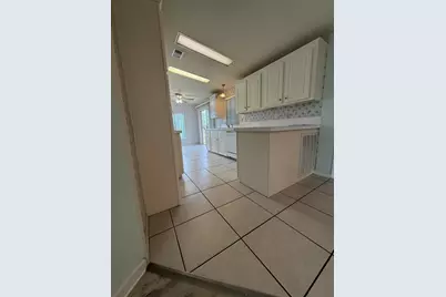 294 Kingfisher Avenue, Fort Pierce, FL 34982 - Photo 6
