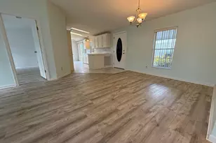 294 Kingfisher Ave, Fort Pierce, FL 34982 - Photo 6