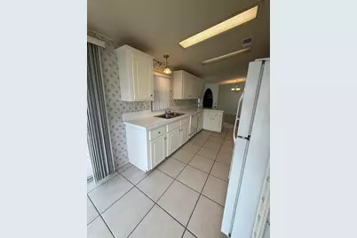 294 Kingfisher Avenue, Fort Pierce, FL 34982 - Photo 12