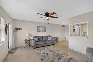 16 Sussex A, West Palm Beach, FL 33417 - Photo 10