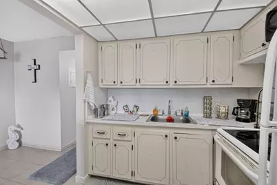 16 Sussex A, West Palm Beach, FL 33417 - Photo 16