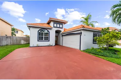 6562 Geneva Street, Lake Worth, FL 33467 - Photo 2