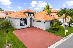 6562 Geneva St, Lake Worth, FL 33467 - Photo 4