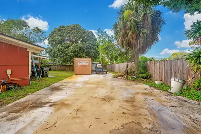 3250 E Glendale Boulevard, Fort Lauderdale, FL 33312 - Photo 16