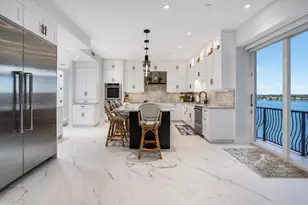 5150 N Ocean Dr, Singer Island, FL 33404 - Photo 10