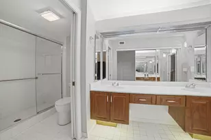 7643 Granville Dr, Tamarac, FL 33321 - Photo 14