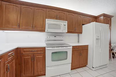7643 Granville Drive #210, Tamarac, FL 33321 - Photo 10