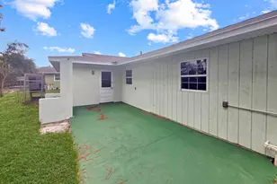 5114 Myrtle Dr, Fort Pierce, FL 34982 - Photo 20