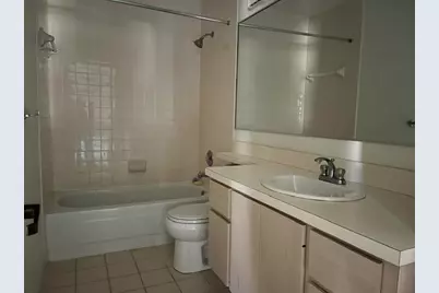 11 Amherst Court #D, Royal Palm Beach, FL 33411 - Photo 16