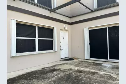 11 Amherst Court #D, Royal Palm Beach, FL 33411 - Photo 4
