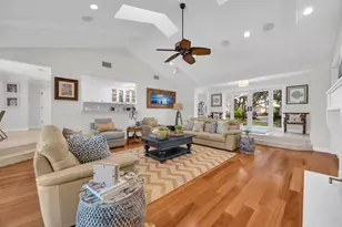 10410 SE Banyan Way, Tequesta, FL 33469 - Photo 16