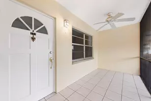 1340 NE 28th Ave, Pompano Beach, FL 33062 - Photo 14