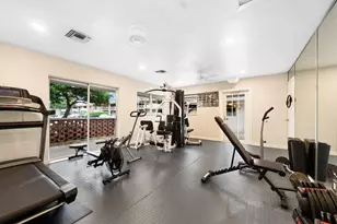 1340 NE 28th Ave, Pompano Beach, FL 33062 - Photo 16