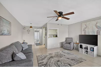 16 Sussex A, West Palm Beach, FL 33417 - Photo 6